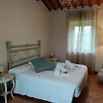 Willa La Corte